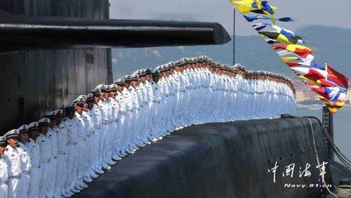 中国海军首支核潜艇部队组建42年来初次解密